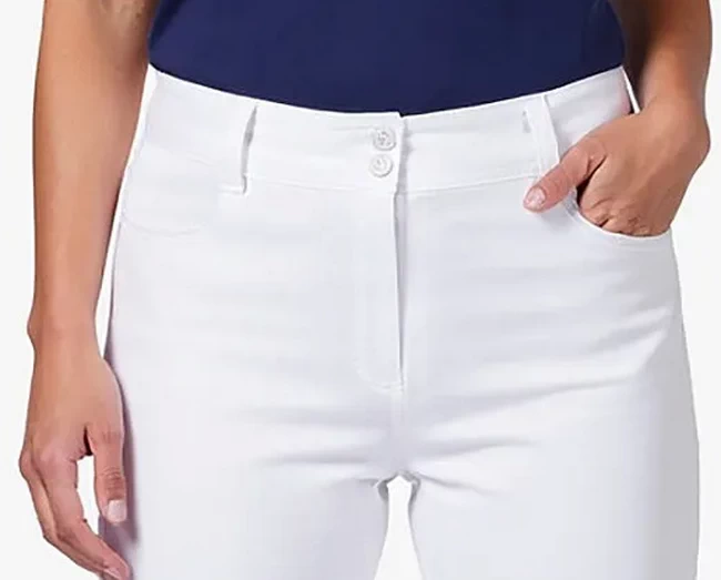 bílé zdravotní kalhoty